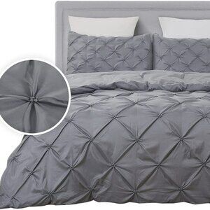 NEW- Size Twin Vaulia Soft Microfiber Pinch Pleat Duvet Cover Set (1 Pillowcase)